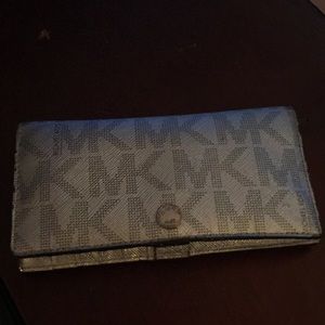 Michael Kors wallet
